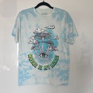 Blue and White Graphic T-Shirt